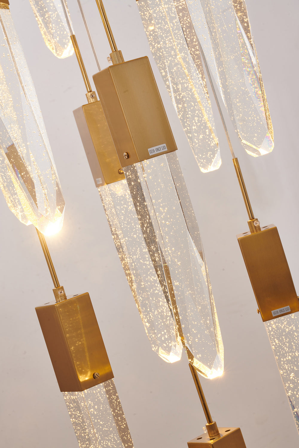 Bethel International ADS16C25G Chandelier Light - Gold