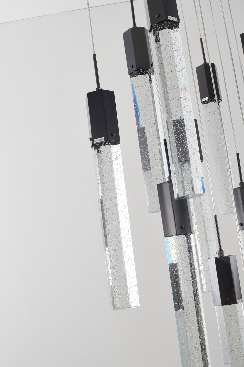 Bethel International ADS29C27BG Chandelier Light - Black