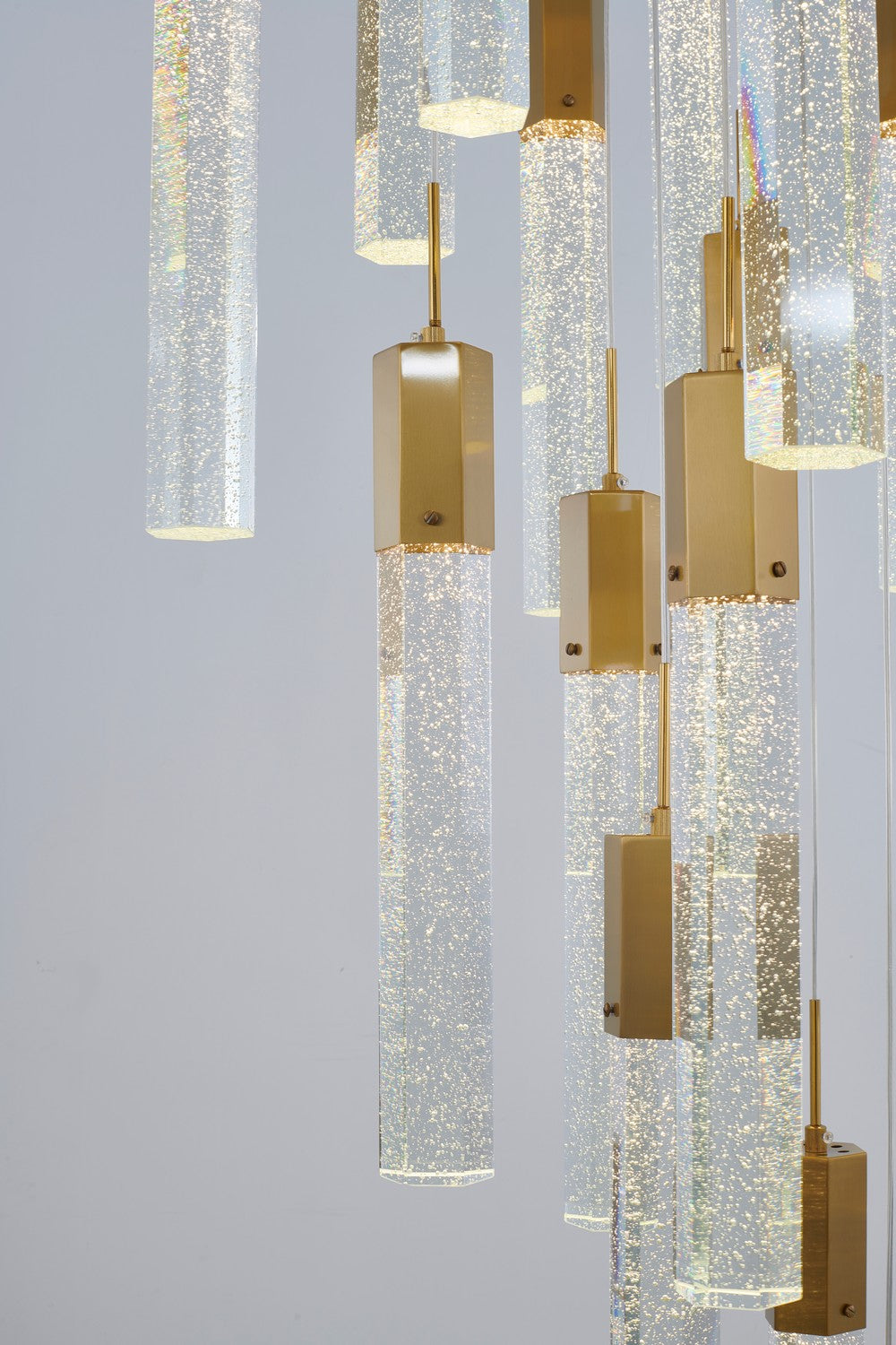 Bethel International ADS29C27G Chandelier Light - Gold