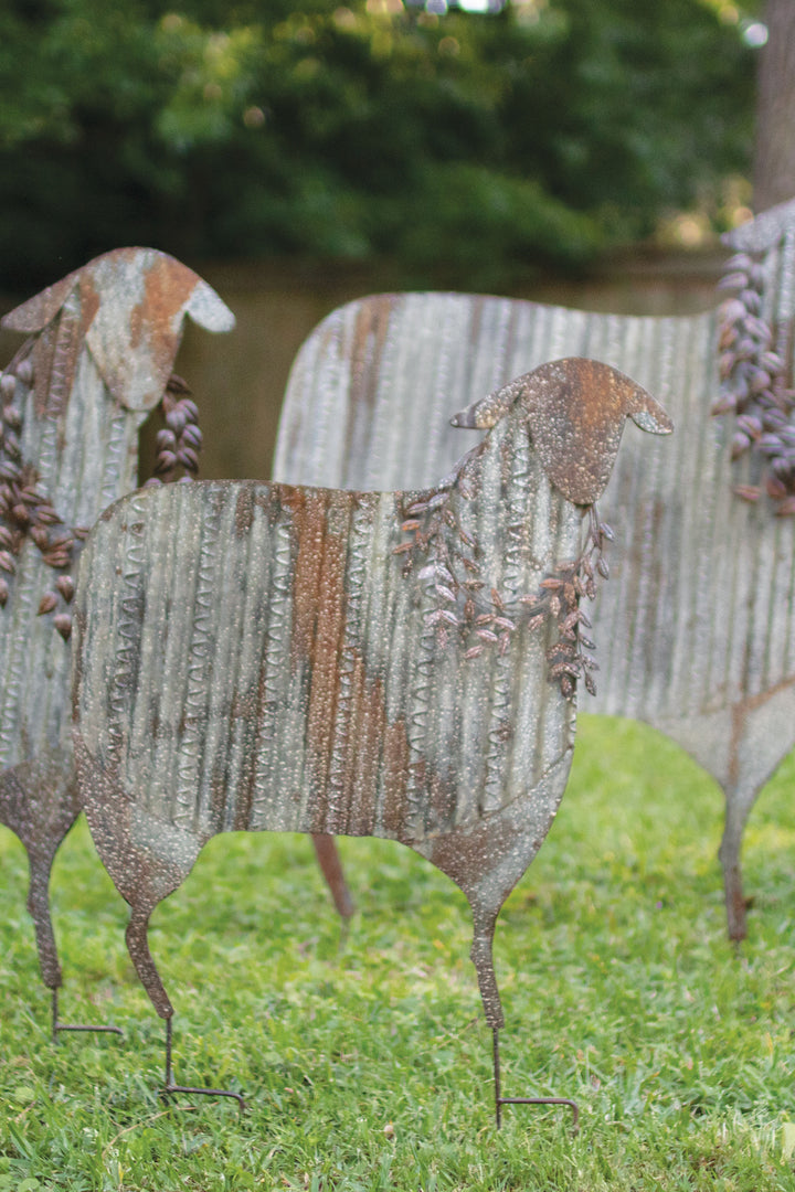 Kalalou Lighting CHE1369  Set Of Three Corrugated Christmas Sheep Yard Art Home Decor Pewter, Nickel, Silver