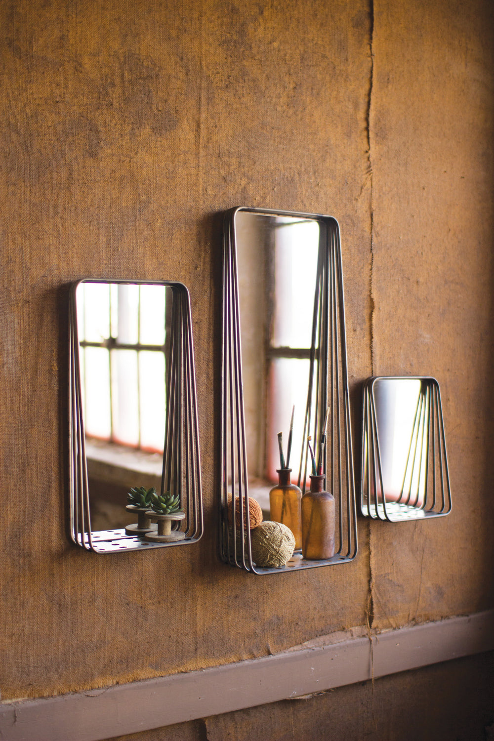 Kalalou Lighting CHW1032  Mirror Mirror Bronze / Dark