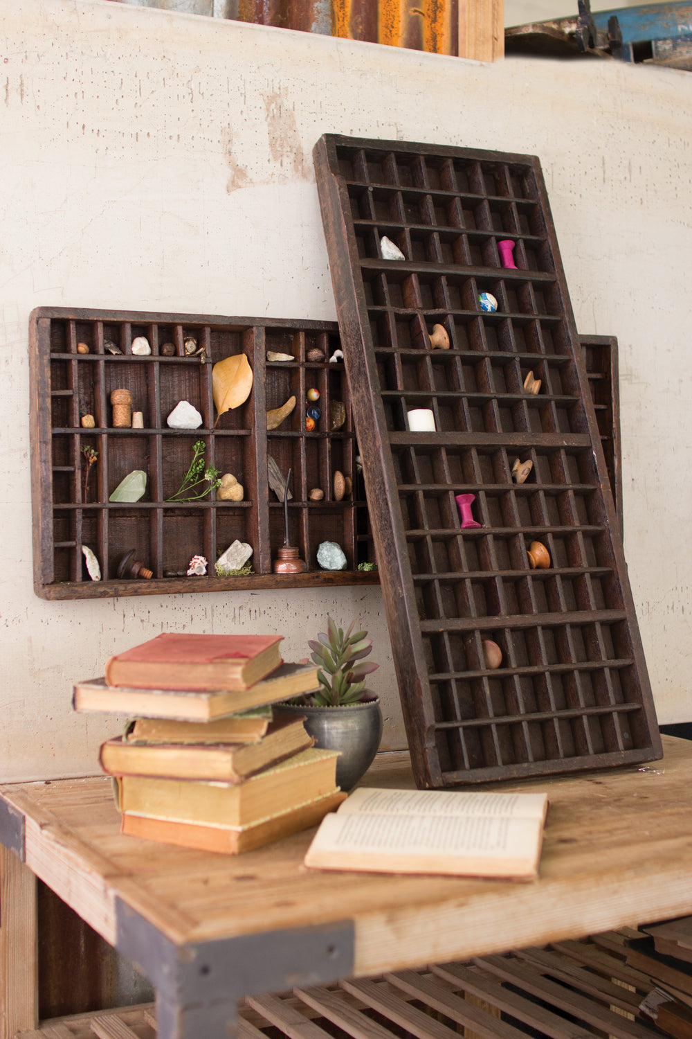Kalalou Lighting NGN1005  Trays Home Decor Bronze / Dark