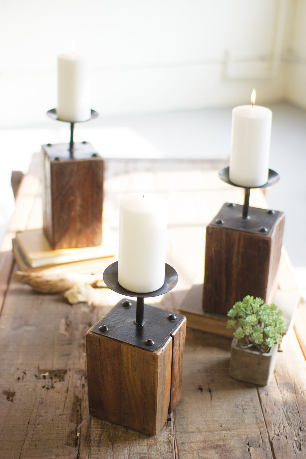 Kalalou Lighting NSE1031  Candle Holders Home Decor Bronze / Dark