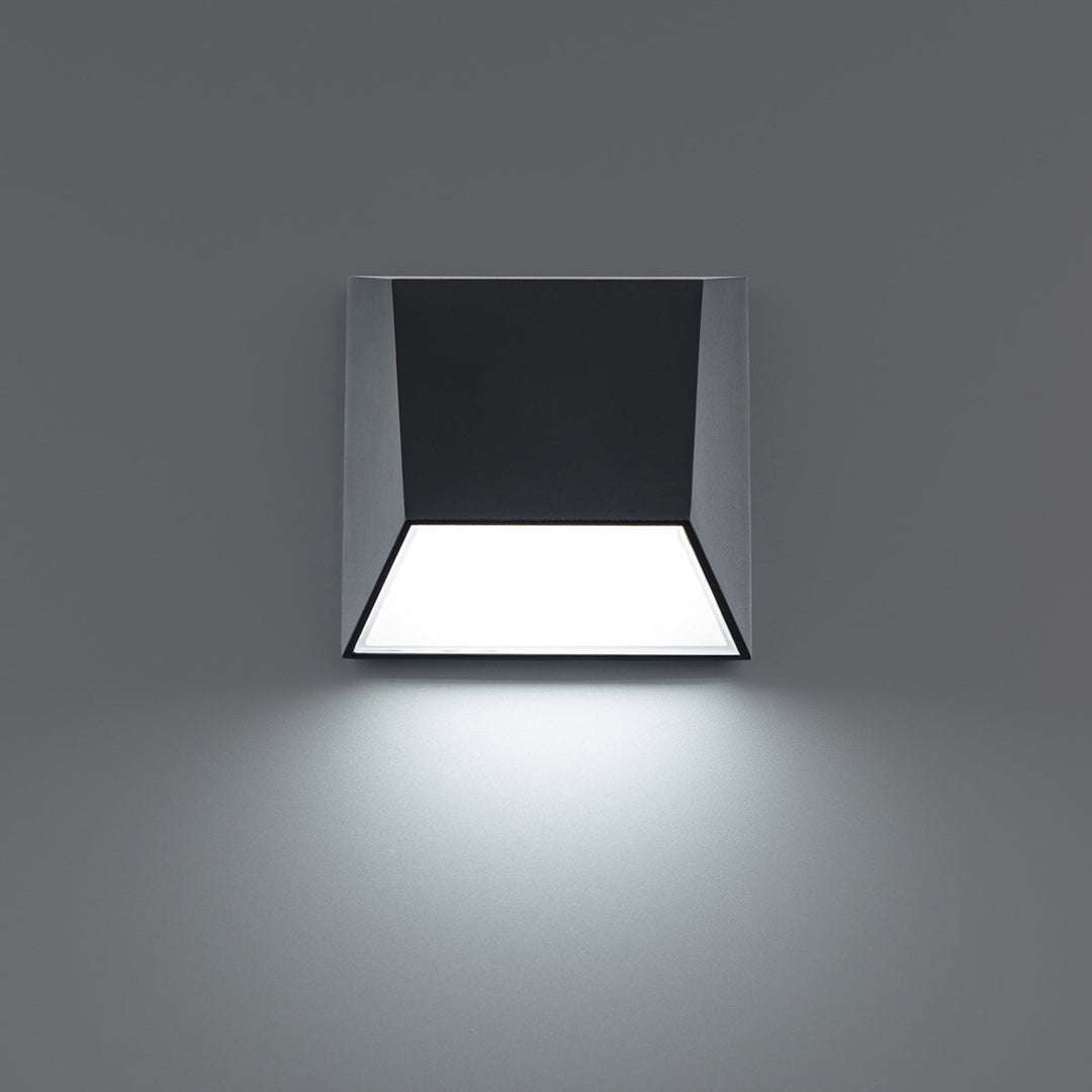 Wac Lighting WS-W27106-40-BK Modern Atlantis Outdoor Black