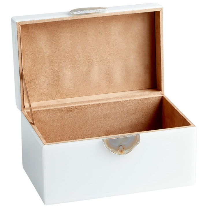 Cyan 10745 Containers & Trays - White