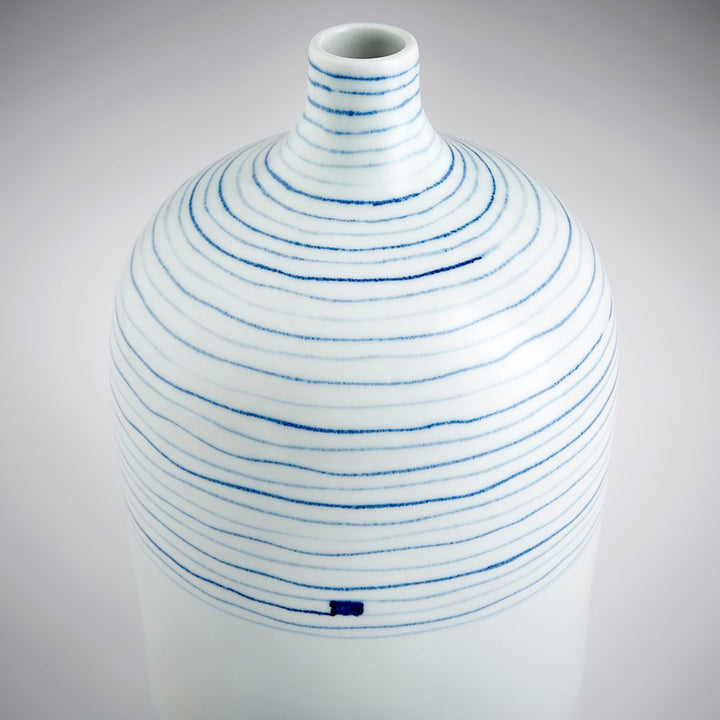 Cyan 10803 Vases & Planters - Blue And White