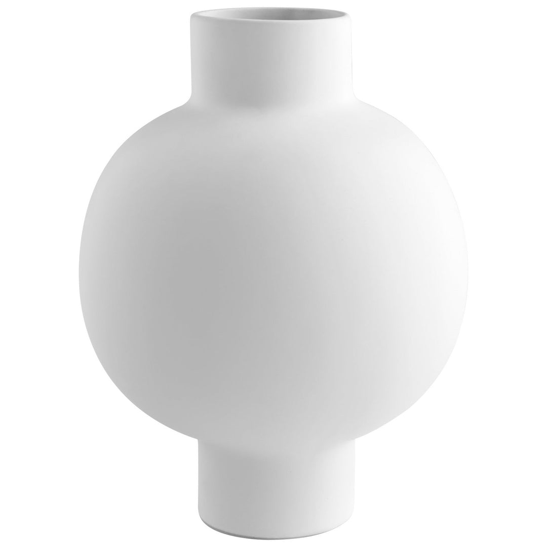 Cyan 10916 Vases & Planters - White
