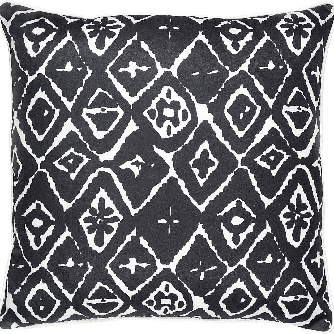 Renwil Lighting PWFLO1003  Home Accents - Rugs/Pillows/Blankets Home Decor Black