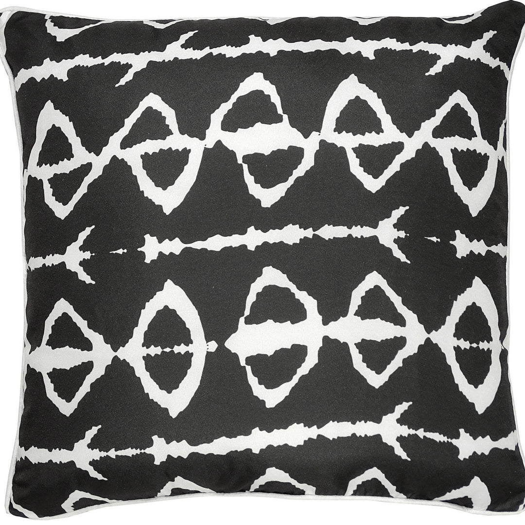 Renwil Lighting PWFLO1007  Home Accents - Rugs/Pillows/Blankets Home Decor Black