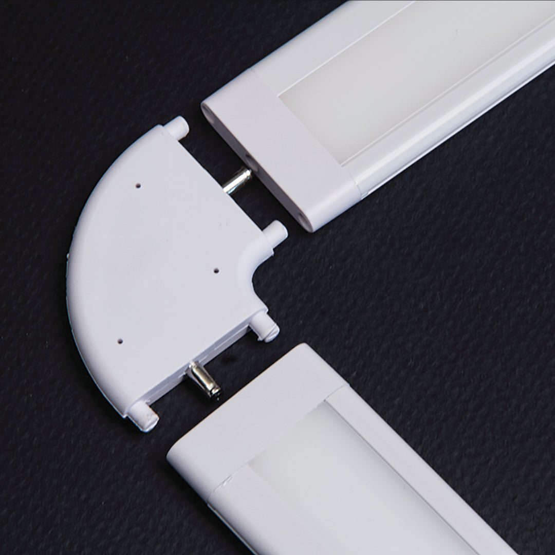 Gm Lighting EDGE-90-W  Connector Decor White