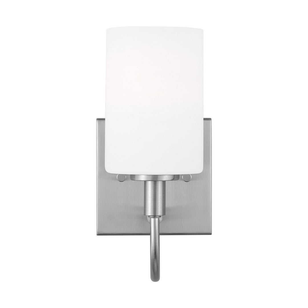 Visual Comfort Studio Oak Moore 4157101EN3-962 Wall Light - Brushed Nickel