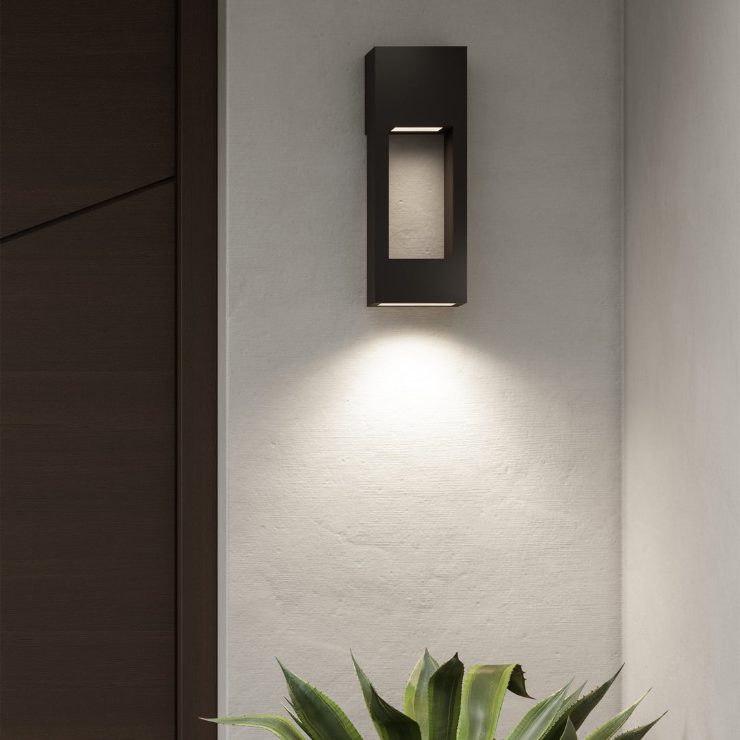 Visual Comfort Studio 8657793S-12 Testa Led Outdoor Wall Lantern Outdoor Black