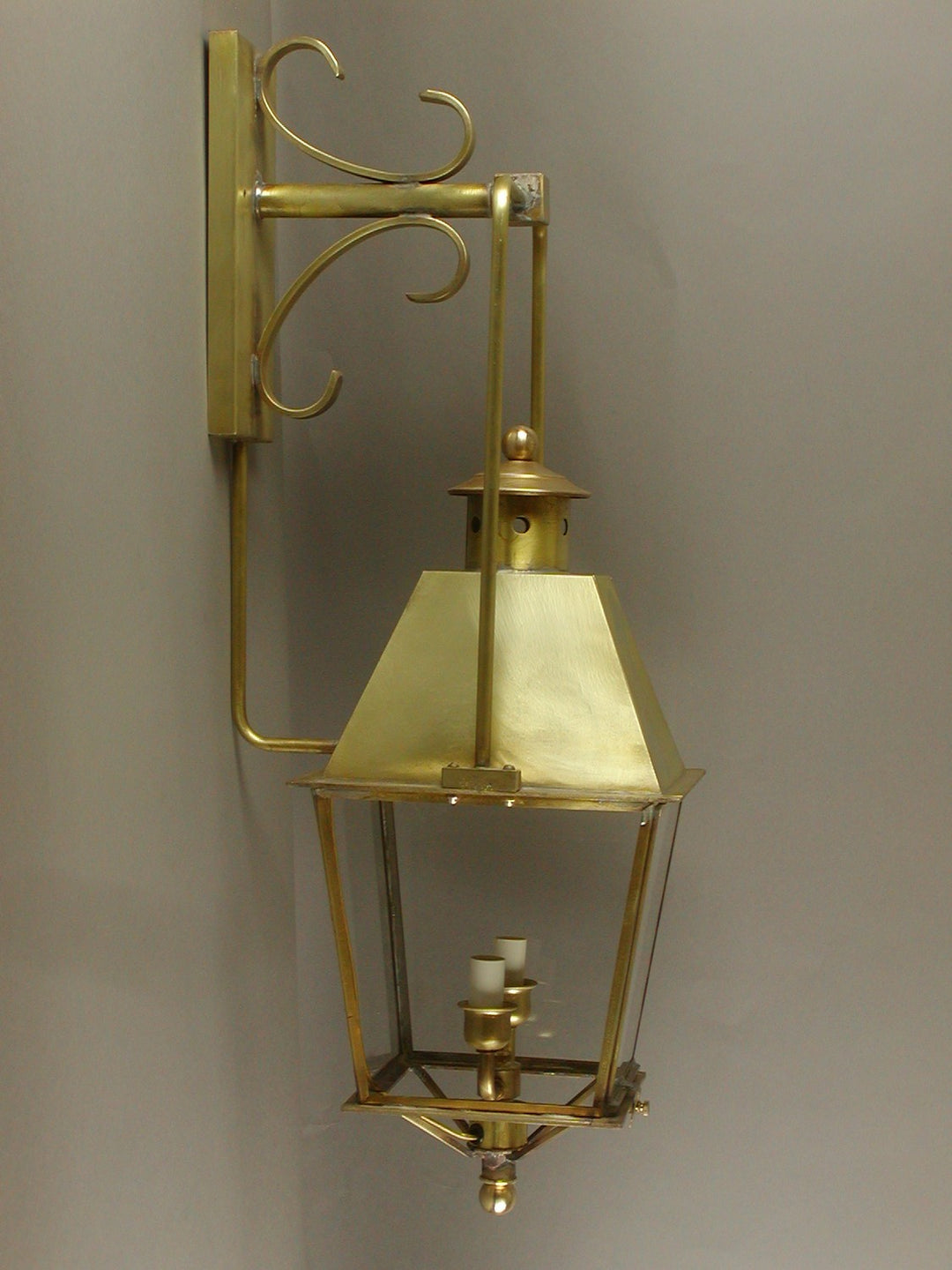 Genie House Lighting 95001RBC Kojan Two Light Wall Mount Outdoor Brass