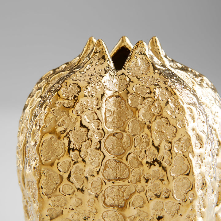 Cyan 10801 Vases & Planters - Gold
