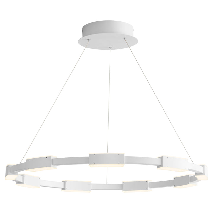 Oxygen  3-23-2006 Chandelier Light -