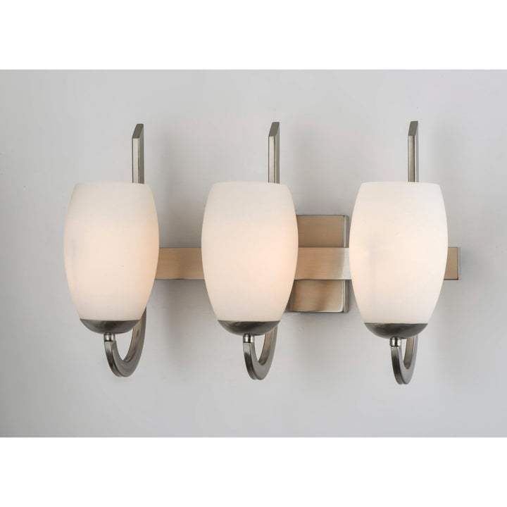 Maxim Taylor 21643SWSN Bath Vanity Light 18 in. wide - Satin Nickel