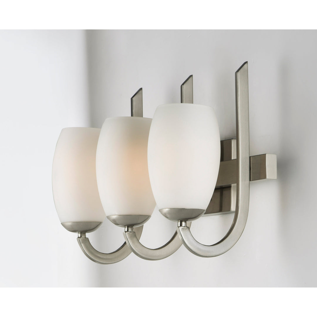 Maxim Taylor 21643SWSN Bath Vanity Light 18 in. wide - Satin Nickel