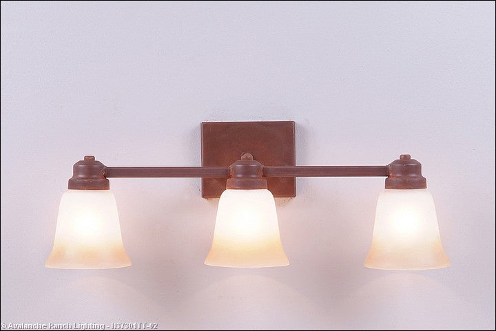 Avalanche Ranch Parkshire-Rustic Plain H37301TT-02 Bath Vanity Light 22 in. wide - Rust Patina