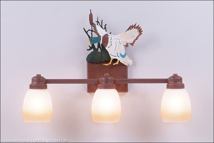 Avalanche Ranch Parkshire-Mallard Duck H37366ET-06 Bath Vanity Light 22 in. wide - Waterfowl/Rust Patina
