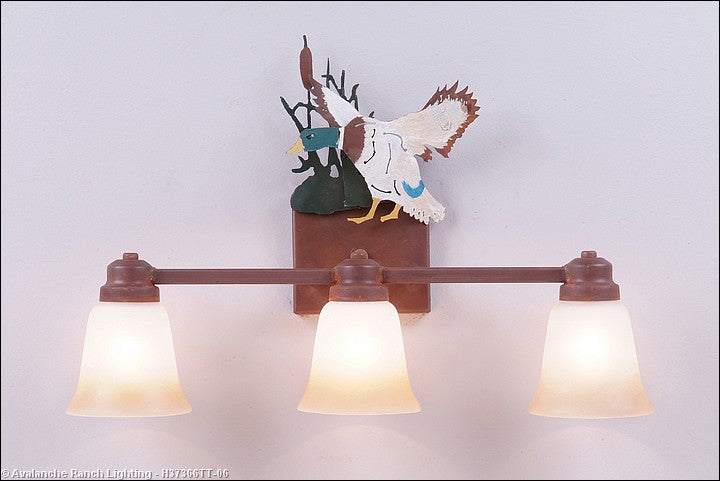 Avalanche Ranch Parkshire-Mallard Duck H37366TT-06 Bath Vanity Light 22 in. wide - Waterfowl/Rust Patina