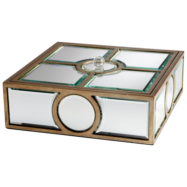 Cyan 05935 Containers & Trays - Clear And Gold