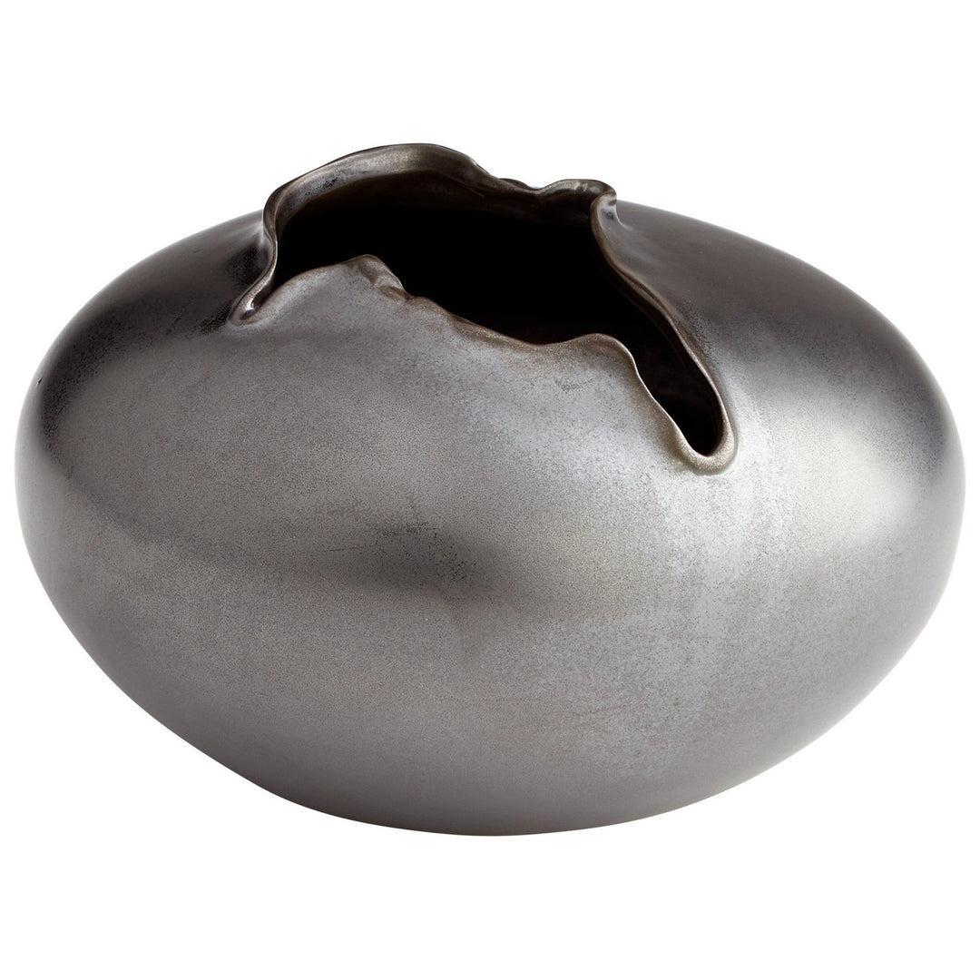 Cyan 06877 Vases & Planters - Black Metal