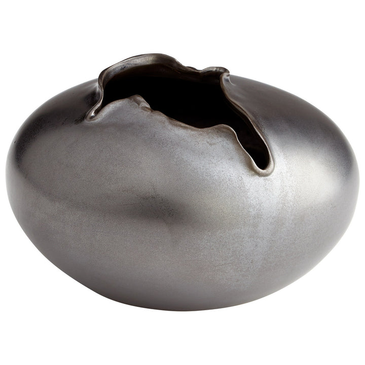 Cyan 06877 Vases & Planters - Black Metal