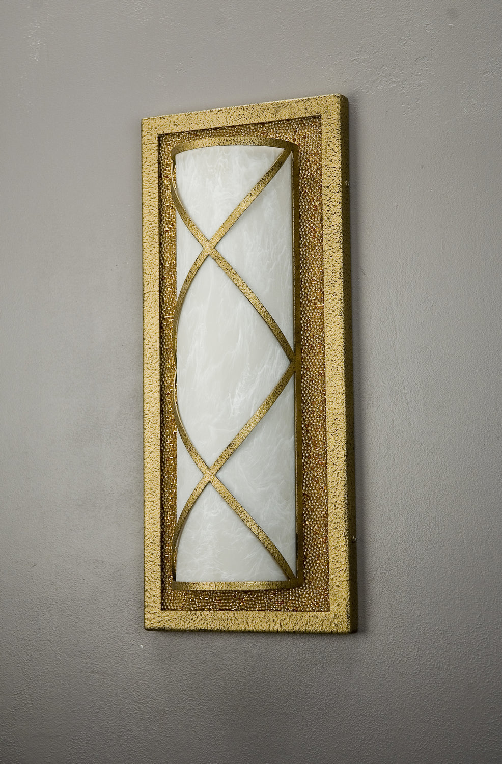 2nd Avenue Diana 04.1460.10.ADA Wall Sconce Light - Custom Gold