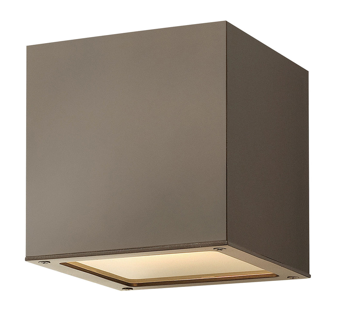 Hinkley Lighting 1768BZ  Kube Outdoor Bronze