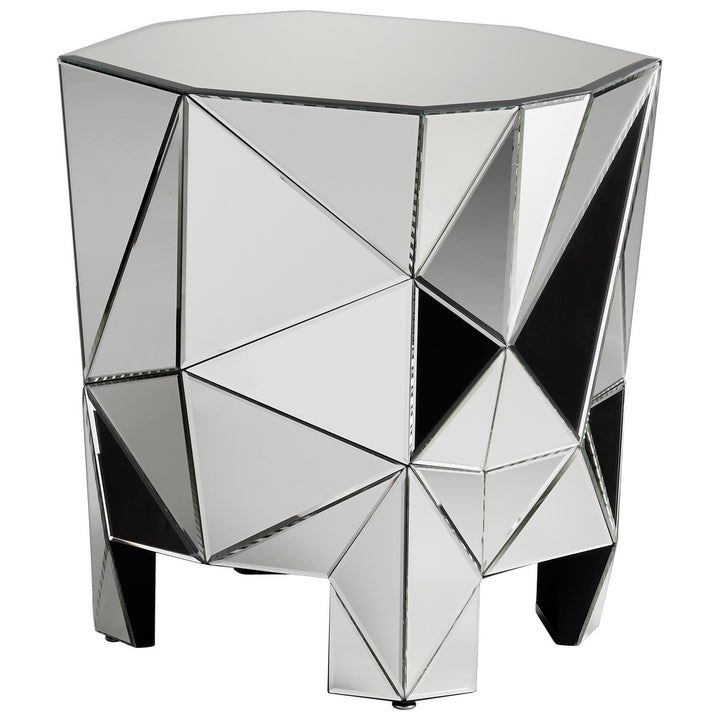 Cyan 07907 Tables - Clear
