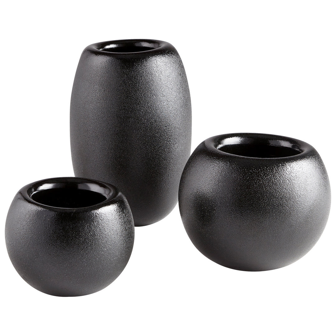Cyan 09470 Vases & Planters - Black