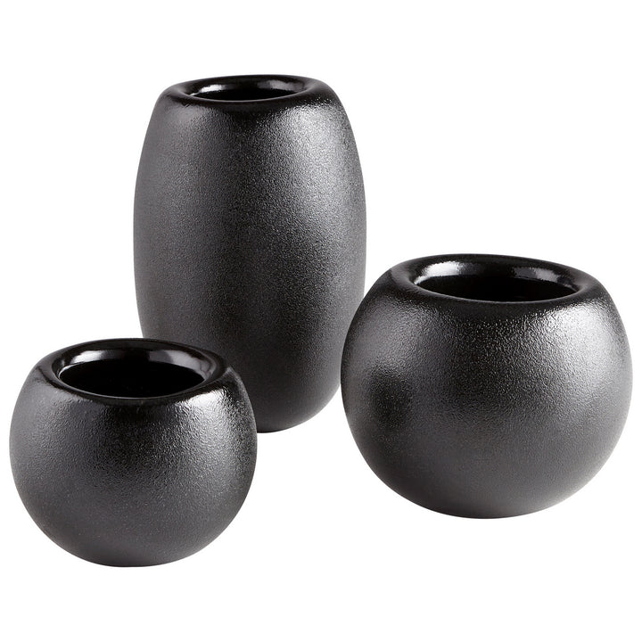 Cyan 09470 Vases & Planters - Black