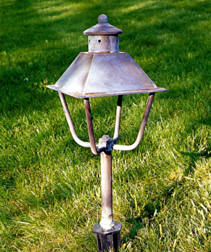 Genie House Lighting 91506VG Sentinal One Light Path Light Landscape Light Verde