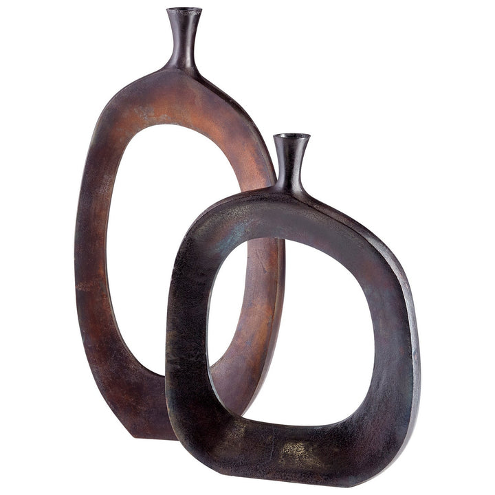 Cyan 08903 Vases & Planters - Burnished Copper