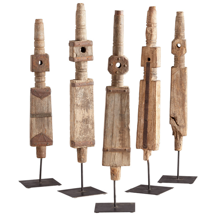 Cyan 08913 Sculptures (Various) - Rustic