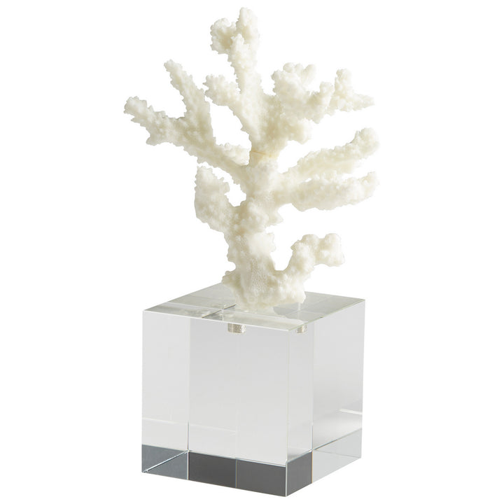 Cyan 09122 Sculptures (Various) - White And Clear