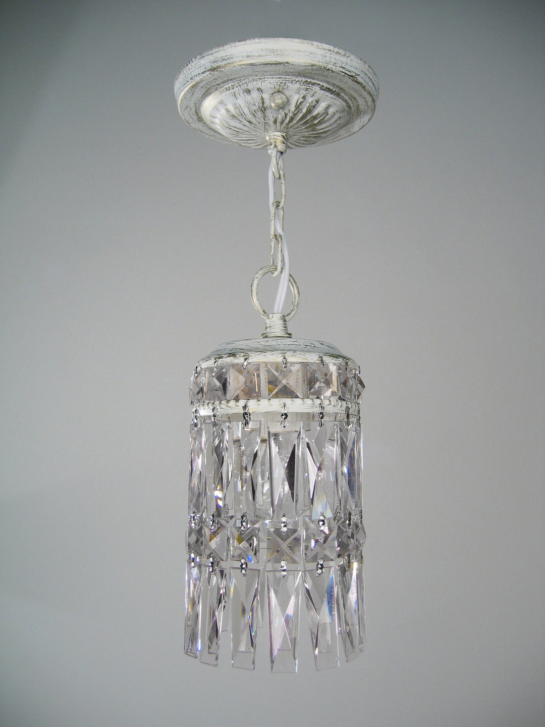 Classic Cascade 1081 AW CP Pendant Light - Antique White