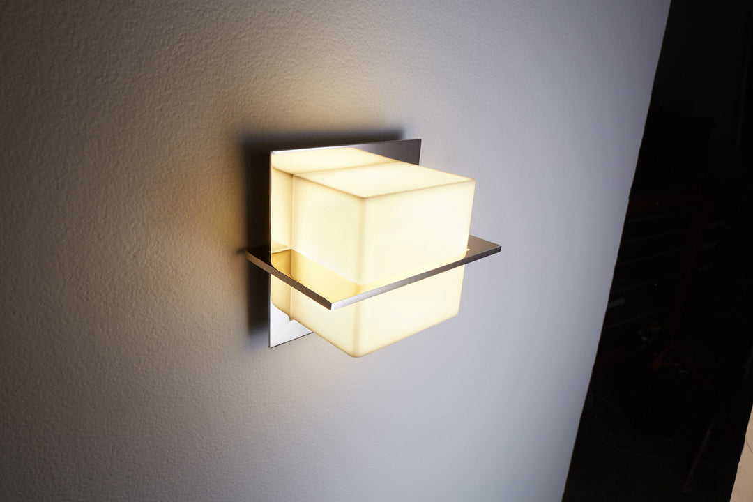 Oxygen Metrix 3-541-20 Wall Sconce Light - Polished Nickel
