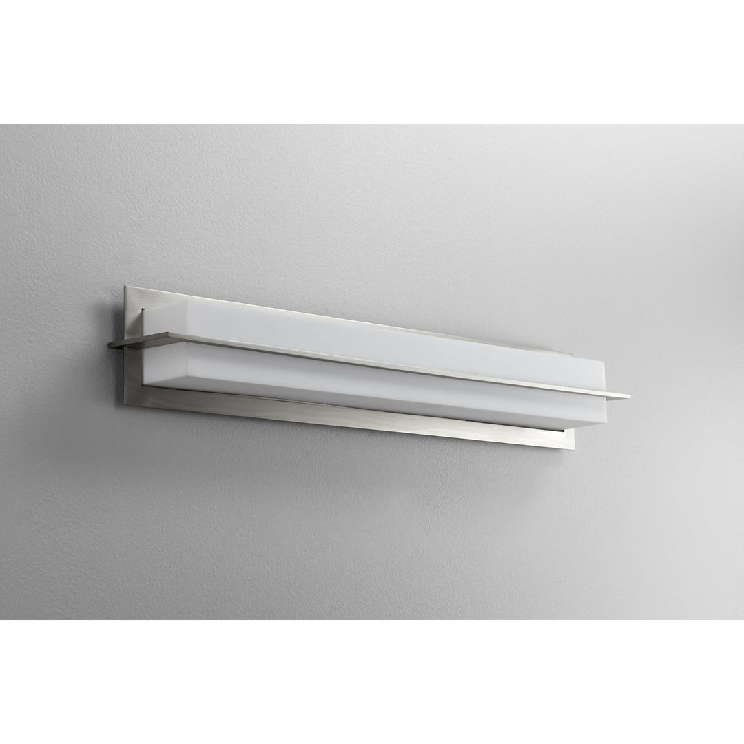 Oxygen Metrix 3-542-24 Bath Vanity Light 28 in. wide - Satin Nickel