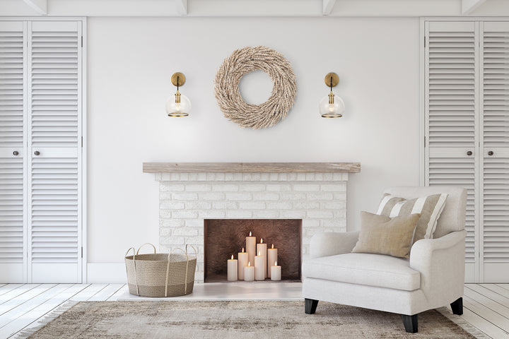 Alora coast WV304001VBCG Wall Light - Clear Glass/Vintage Brass