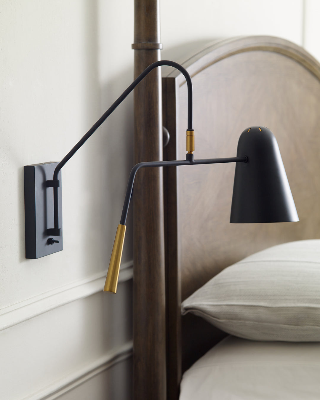 Visual Comfort Studio EW1041MBK Simon One Light Wall Sconce Lamp Black