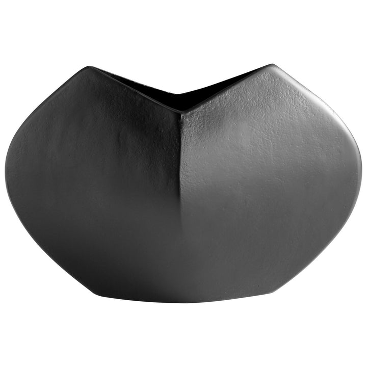 Cyan 10098 Vases & Planters - Bronze