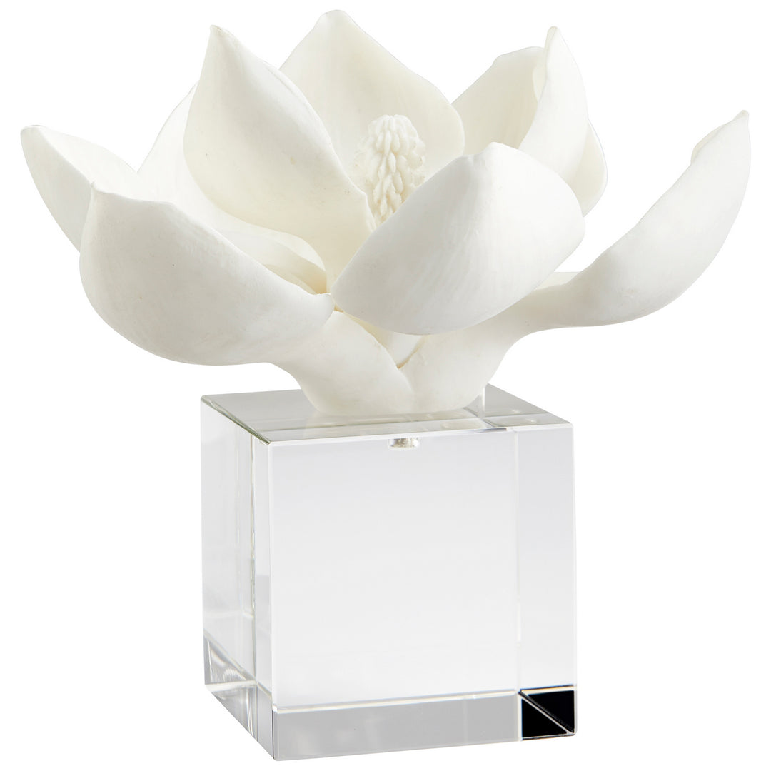 Cyan 10432 Sculptures (Various) - White
