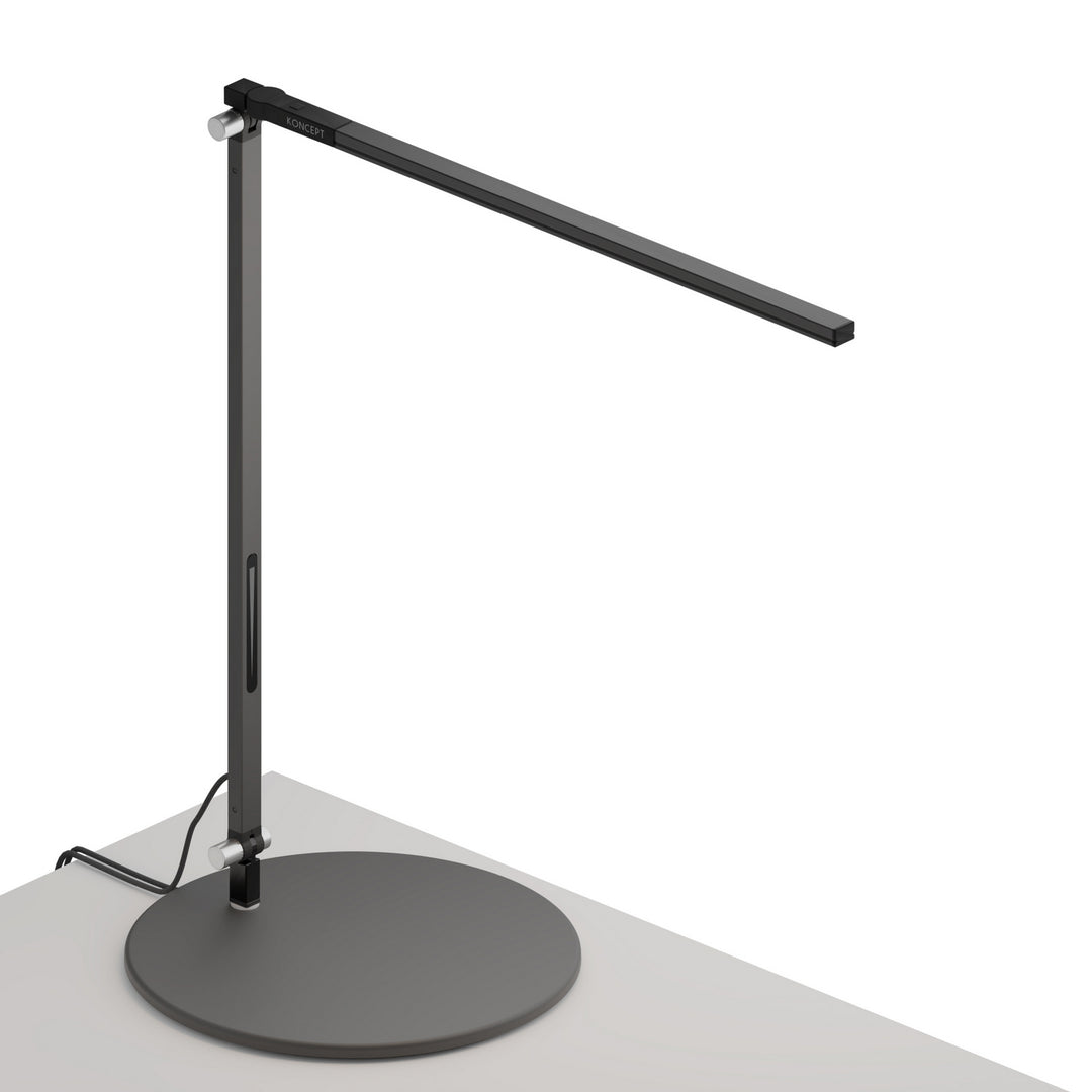 Koncept Lighting AR1000-CD-MBK-USB  Z-Bar Lamp Metallic Black