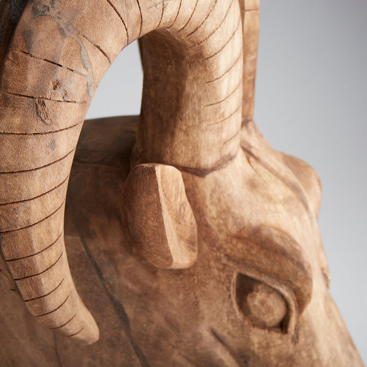 Cyan 10075 Sculptures (Animal) - Natural