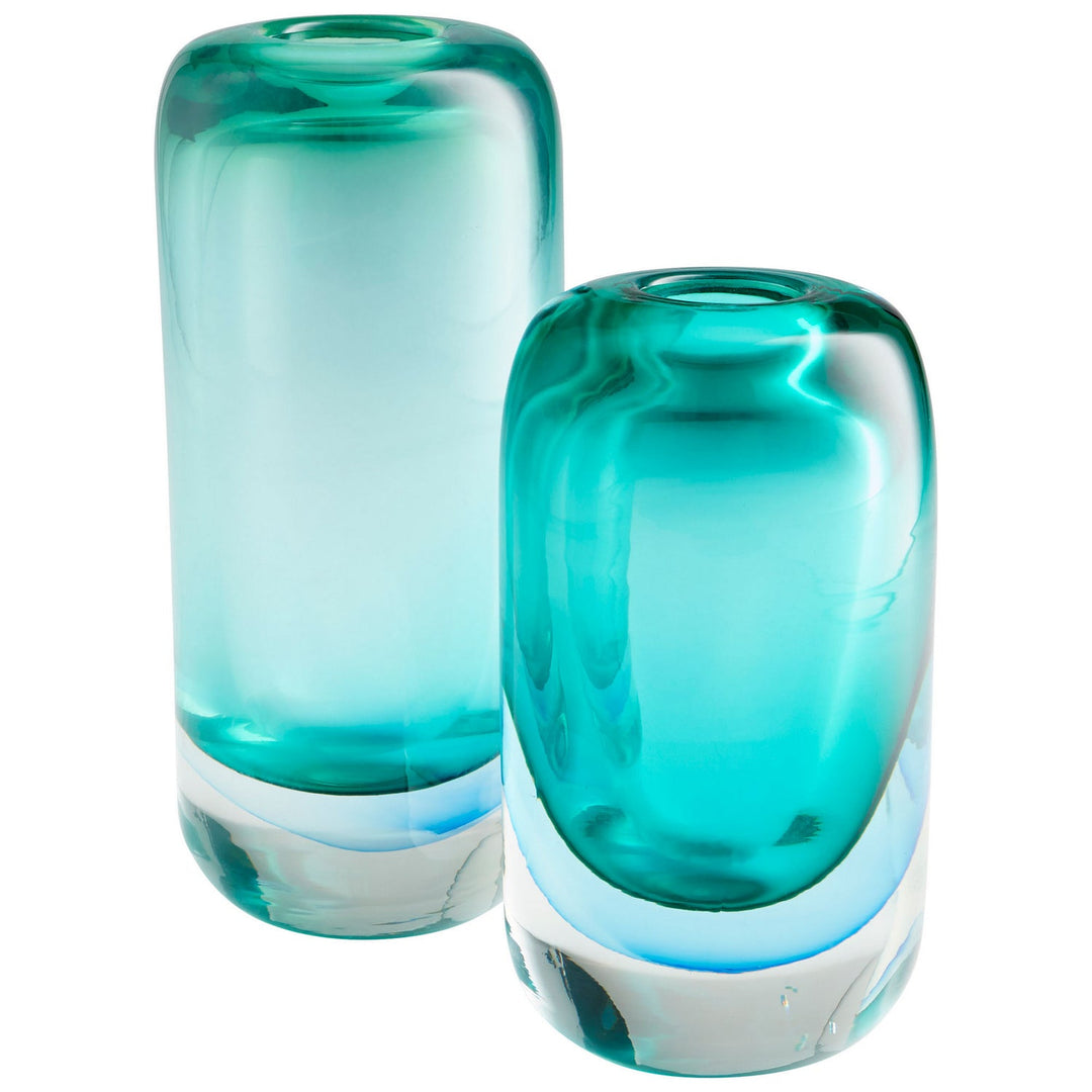 Cyan 10304 Vases & Planters - Blue