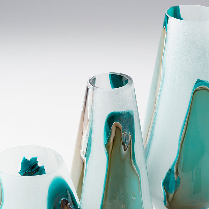 Cyan 10323 Vases & Planters - Green And White