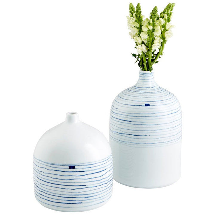 Cyan 10803 Vases & Planters - Blue And White