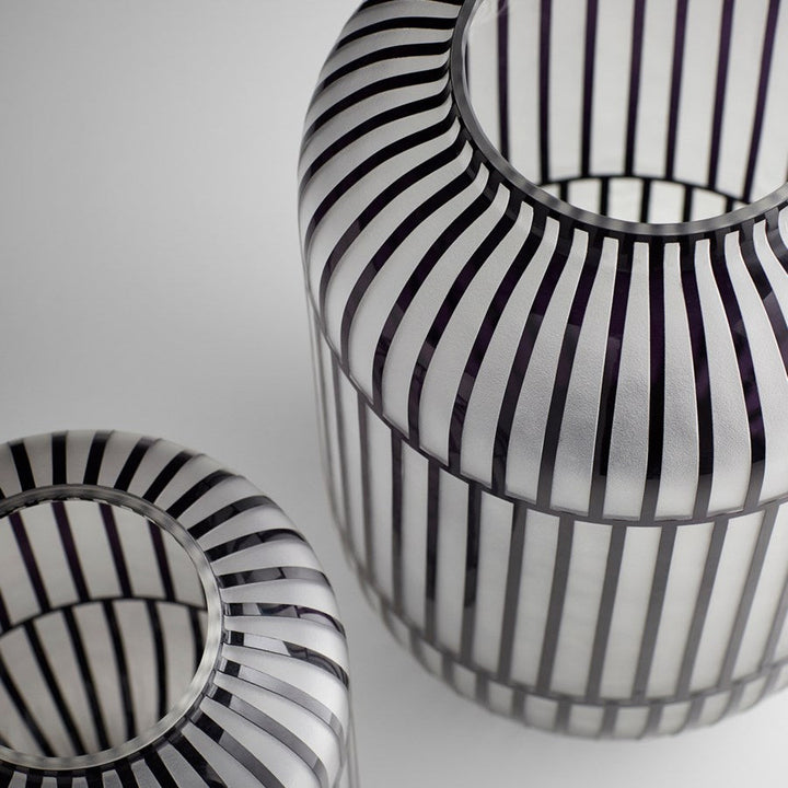 Cyan 10872 Vases & Planters - Black