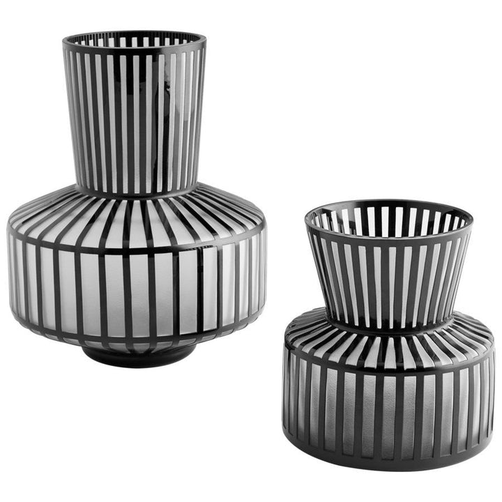 Cyan 10874 Vases & Planters - Black
